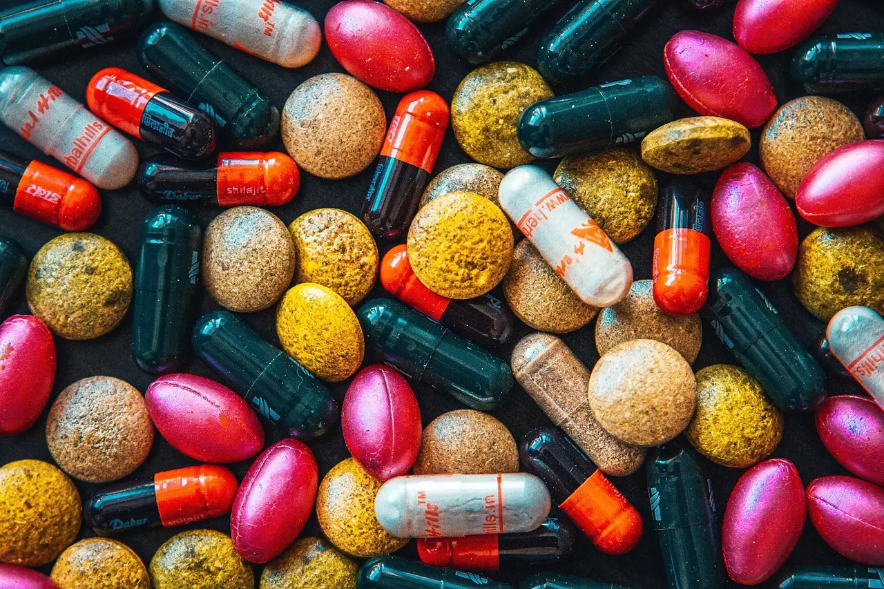 Aplicación de L-tirosina en suplementos dietéticos de aminoácidos compuestos