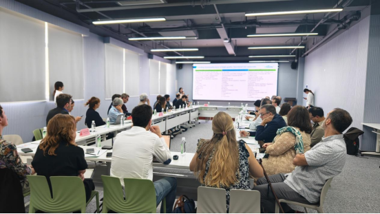 Di&aacute;logo industrial China-UE: una delegaci&oacute;n francesa de biofabricaci&oacute;n visita Viablife para explorar oportunidades globales en biofabricaci&oacute;n impulsada por IA.